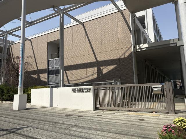 港区立三田中学校 1500m 写真撮影日：2026-03-22