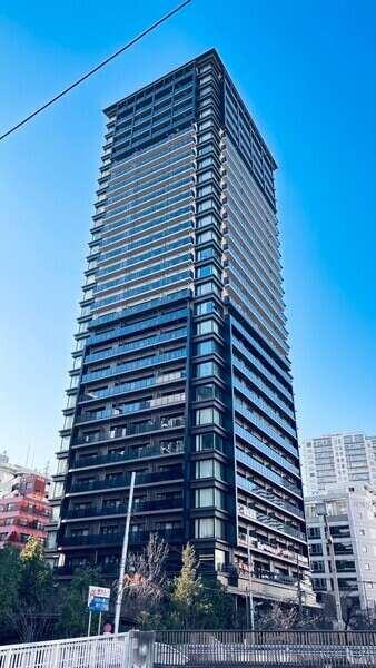 2024年1月築、総戸数213戸、タワーマンション