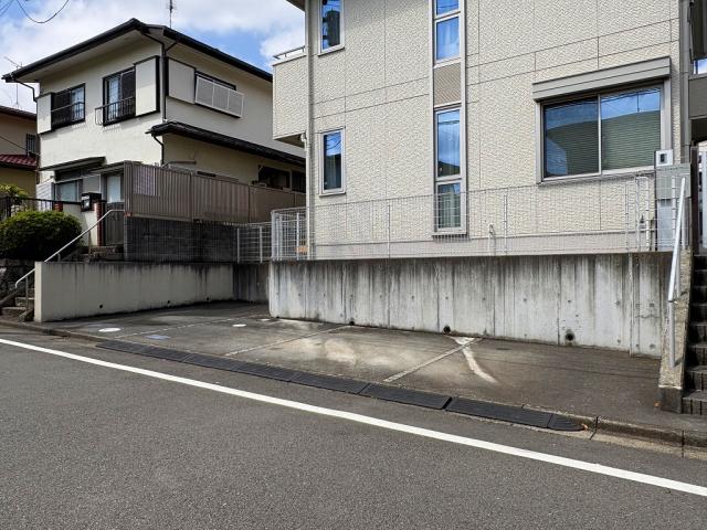 駐車場  写真撮影日：2026-03-28