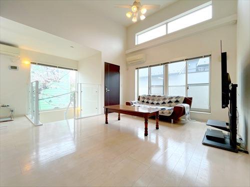 リビングダイニング