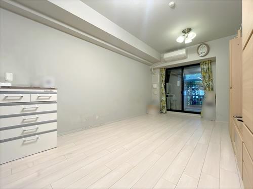 リビングダイニング（床暖房付き）