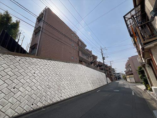 マンション外観（２０２６年３月撮影）