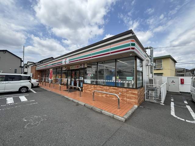 セブンイレブン日野栄町4丁目店 400m 写真撮影日：2026-04-25