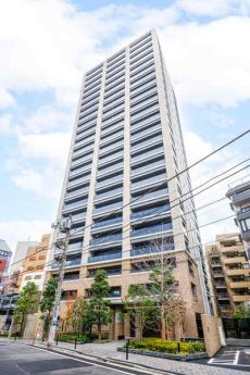 JR京浜東北・根岸線「大森」駅徒歩3分。通勤やお出かけに便利な立地。徒歩圏内に買物施設がございます。