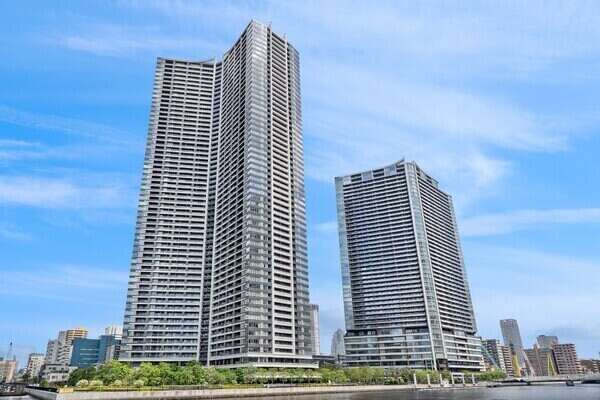 2023年8月築、三井不動産レジデンシャル分譲の地上58階地下3階建。全1665戸のマンションです。