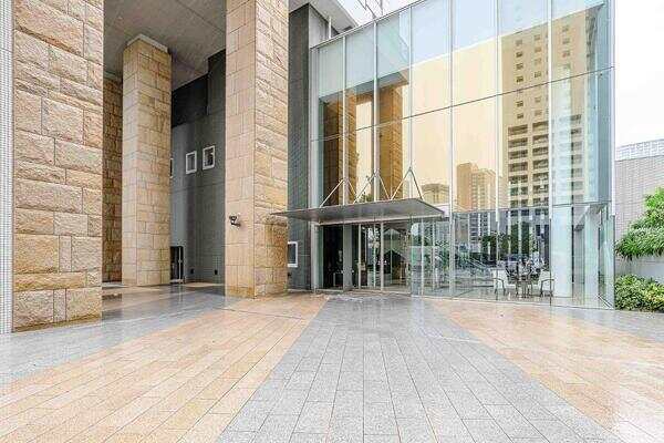 清水建設・ピーエス三菱・西武建設施工。全593戸のビッグコミュニティ。防犯設備充実のマンションです。