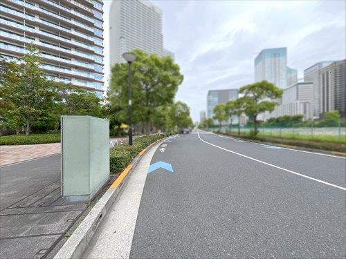 前面道路（２０２６年５月撮影）