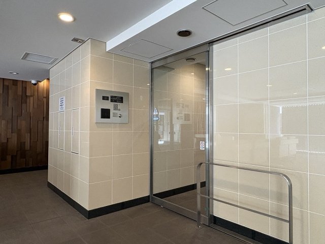 エントランス  写真撮影日：2026-05-09