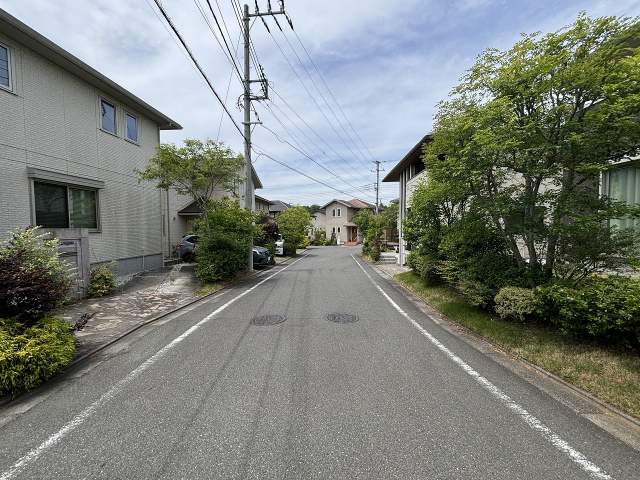 前面道路含む現地写真  写真撮影日：2026-06-01