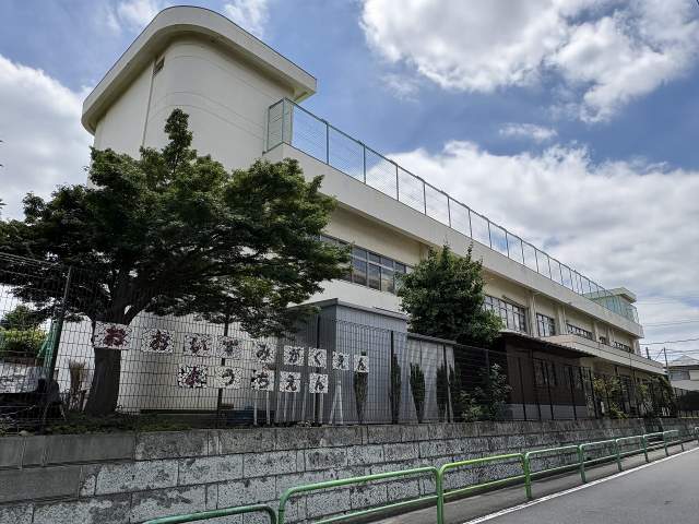 大泉学園幼稚園 490m 写真撮影日：2026-06-01