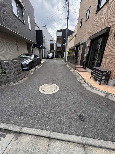 前面道路含む現地写真  写真撮影日：2026-06-19