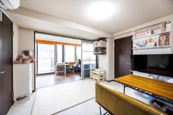 2020年12月にリフォーム実施済のお部屋です。※家具・調度品は販売対象には含まれません。