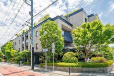 2019年7月築、三菱地所レジデンス分譲マンション。武蔵野市吉祥寺本町4丁目に立地、複数路線利用可。