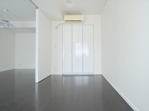 洋室　約５帖