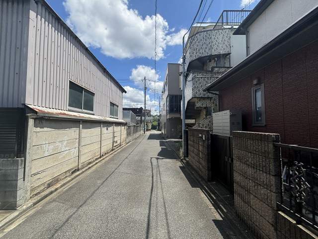 前面道路含む現地写真  写真撮影日：2026-07-23