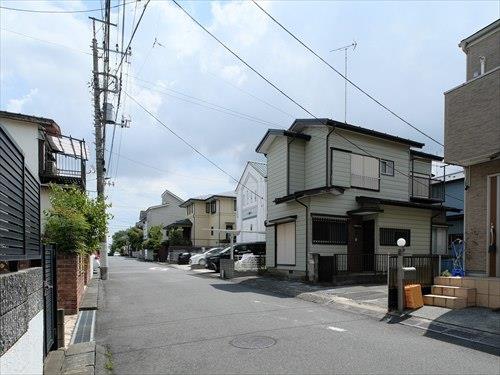 前面道路（撮影　２０２６．０８）