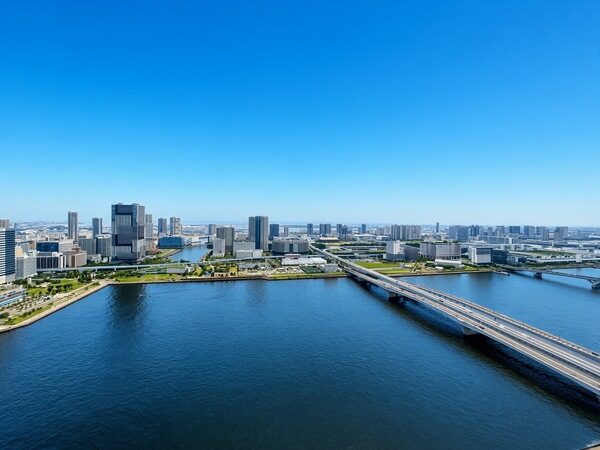 41階南向き、都心と水辺のパノラマを愉しむ贅沢な眺望