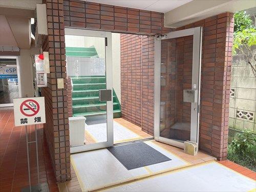 マンション入口
