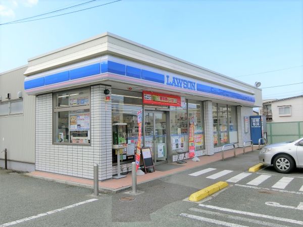ローソン山形八日町店 390m 写真撮影日：2024-10-18 