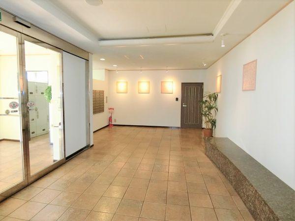 エントランス  写真撮影日：2024-11-16