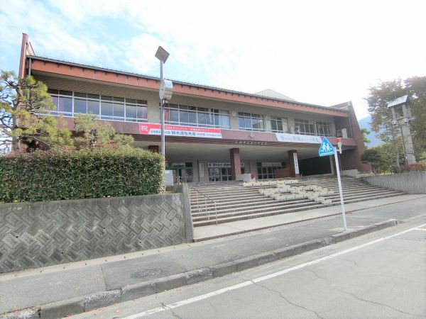 山形市第一中学校 1380m 写真撮影日：2024-11-16 