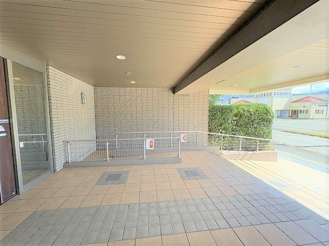 エントランス  写真撮影日：2026-10-01