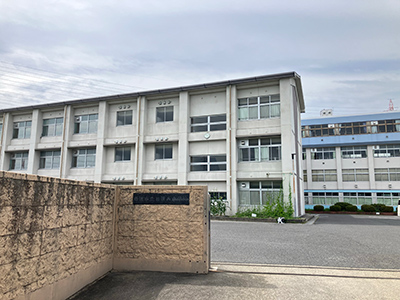 日進西中学校