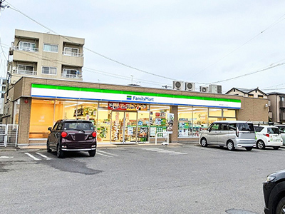 ファミリーマート瑞穂本願寺二丁目店