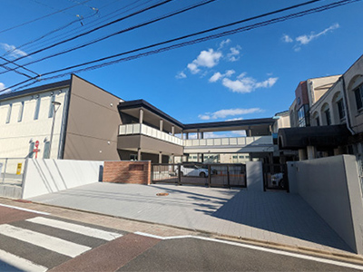 松栄小学校