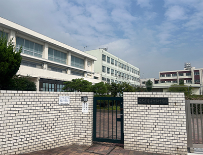 名古屋市立一栁中学校