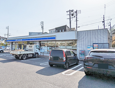 ローソン緑区大高町店