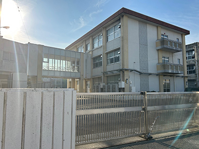 岐阜市立三里小学校