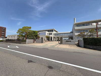 金沢市立大徳中学校