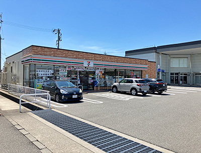 セブンイレブン金沢直江町店