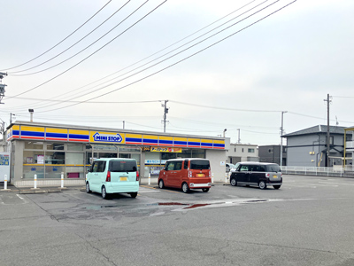 ミニストップ鈴鹿野町店