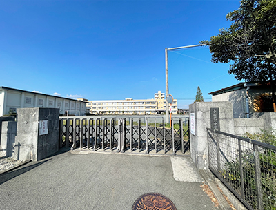 東員第一中学校