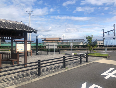 JR関西本線「朝日」駅