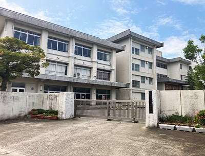 鼓ヶ浦中学校