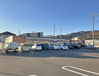 セブンイレブン長野三本柳店