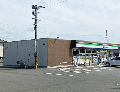 ファミリーマート菊川加茂店