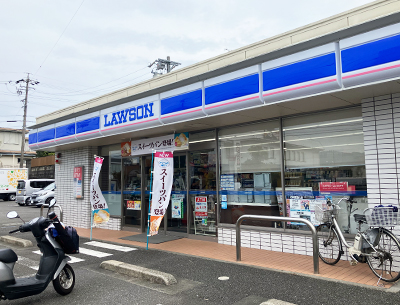 ローソン清水草薙杉道店