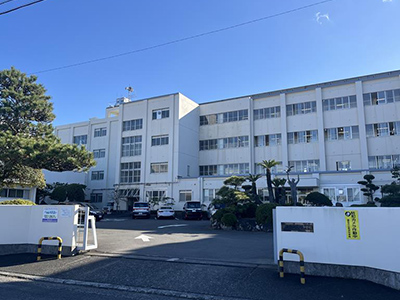 藤枝市立高洲中学校