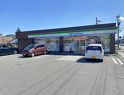 ファミリーマート　富山堀川町店