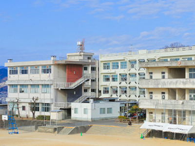 広島市立戸坂中学校