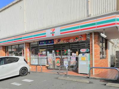 セブンイレブン広島戸坂中町店