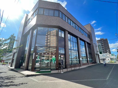 北海道銀行　旭ヶ丘支店