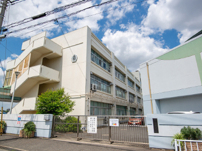 横浜市立中川中学校