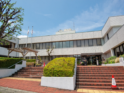 横浜市山内図書館