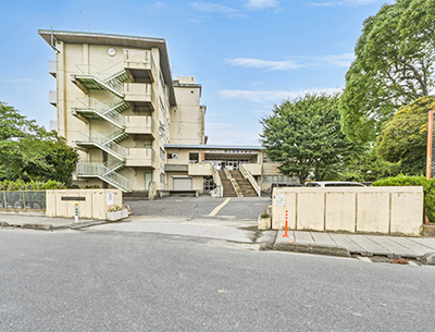 越谷市立武蔵野中学校