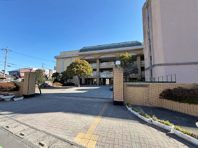 越谷市立越ヶ谷小学校